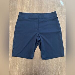NWOT PGA TOUR NAVY GOLF SHORTS - Size 8 SKU:270